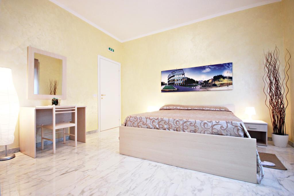 Guesthouse Holiday And Рим Номер фото